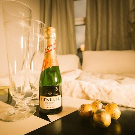 Charming Apartment: Only 10 Minutes To The Center 비엔나 외부 사진