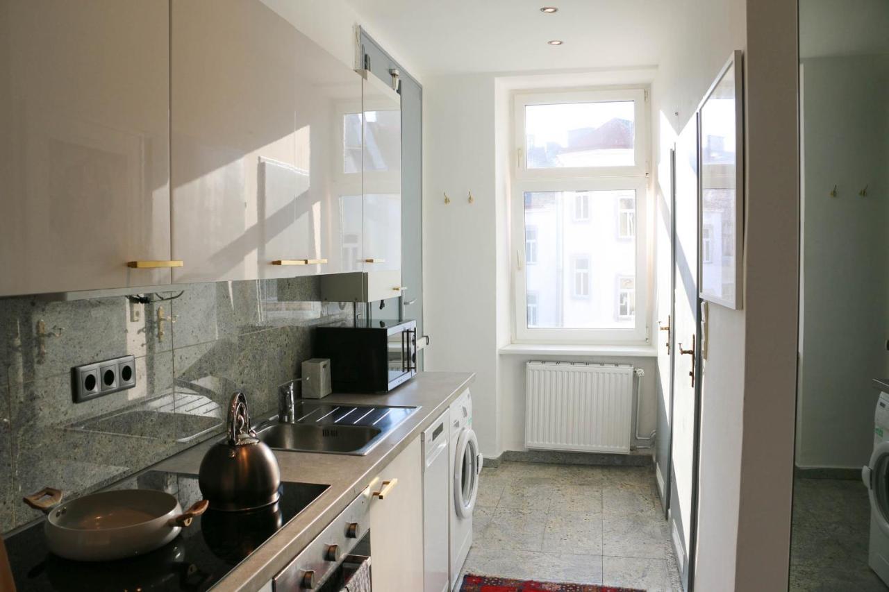 Charming Apartment: Only 10 Minutes To The Center 비엔나 외부 사진