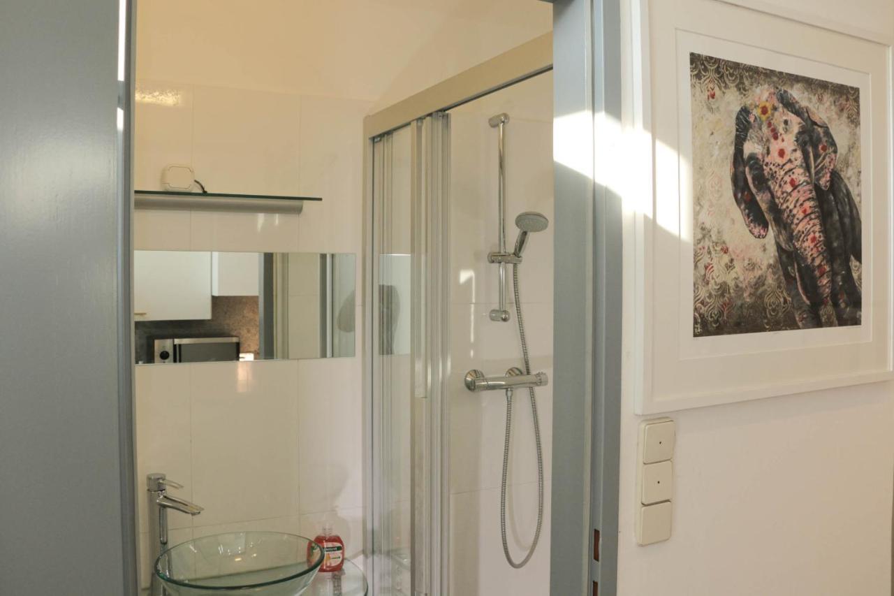 Charming Apartment: Only 10 Minutes To The Center 비엔나 외부 사진