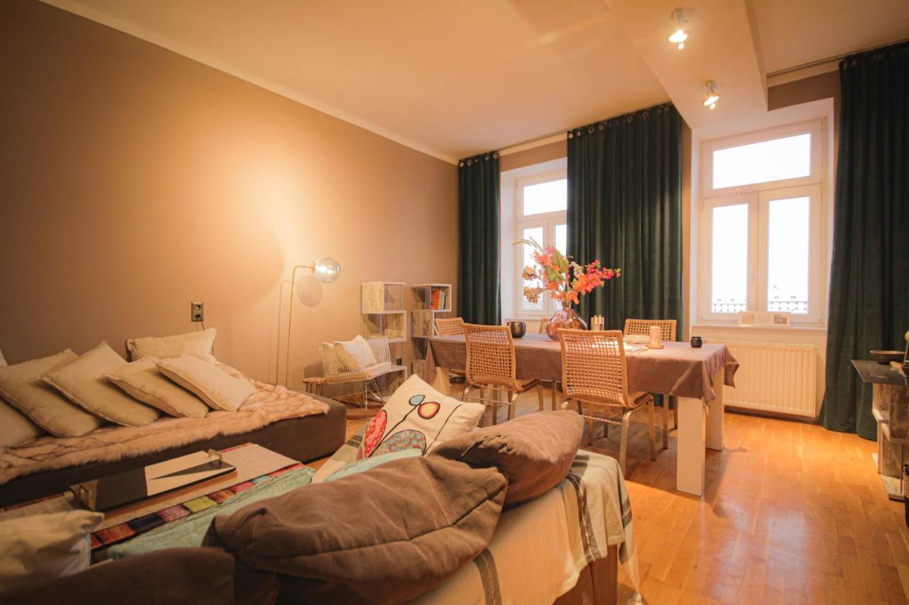 Charming Apartment: Only 10 Minutes To The Center 비엔나 외부 사진